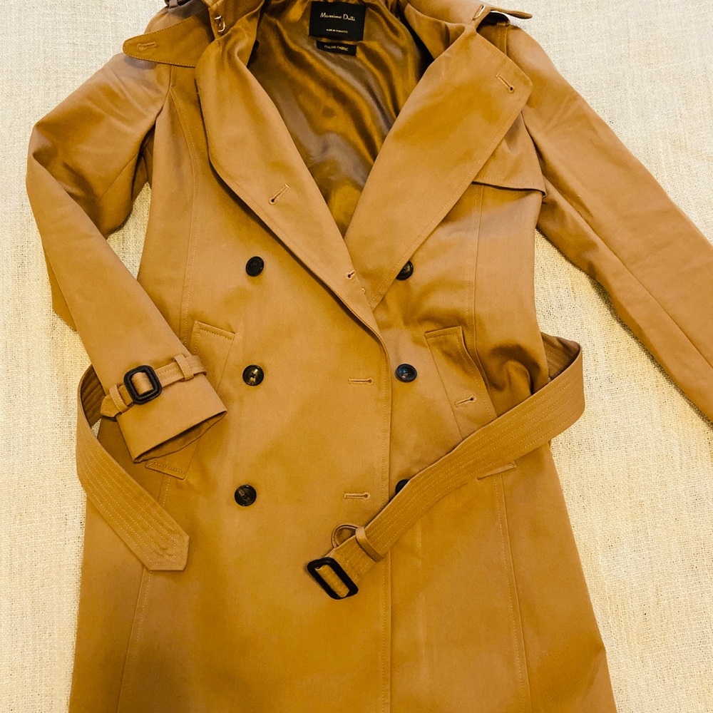 Massimo Dutti Women's Tan Trench Coat